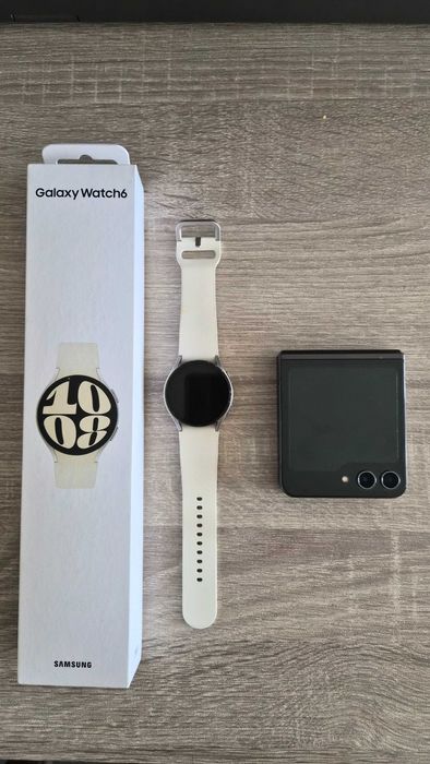 Telemóvel Samsung Z Flip 5 512gb + Galaxy Watch 6 Bt