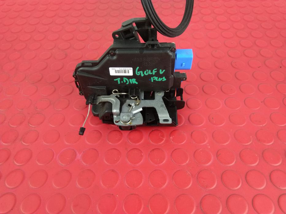 Fecho da Porta Trás Dto - VW GOLF PLUS V (5M1, 521)