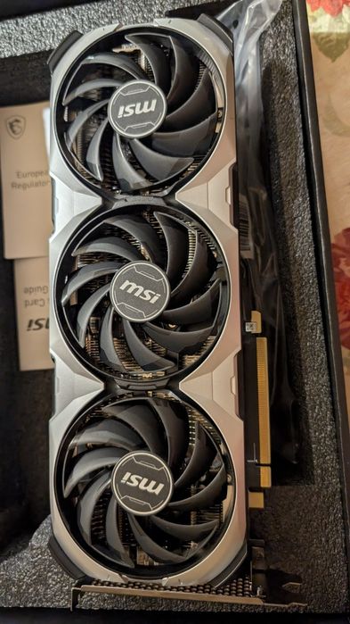 Karta graficzna MSI GeForce RTX 4070 TI VENTUS 3X 12GB OC uszkodzona