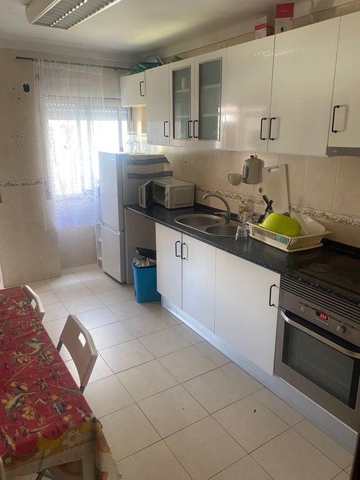 Quarto para arrendamento