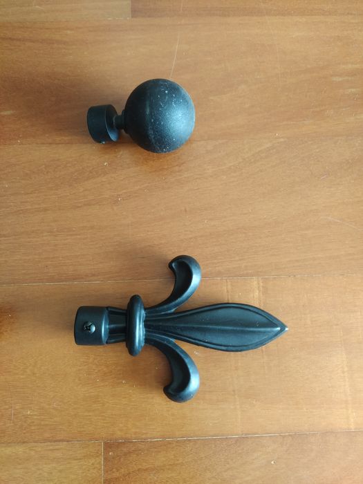 Terminais de varão cortinado