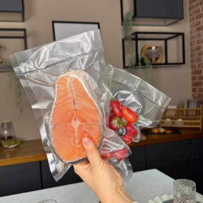 Побутовий  вакууматор для продуктів домашній пакувальник для дому