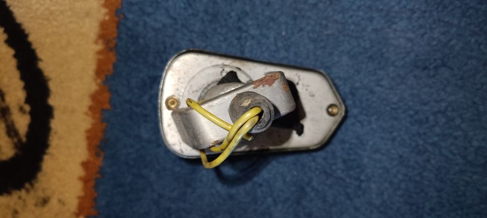 Farol traseiro para bicicletas clássicas