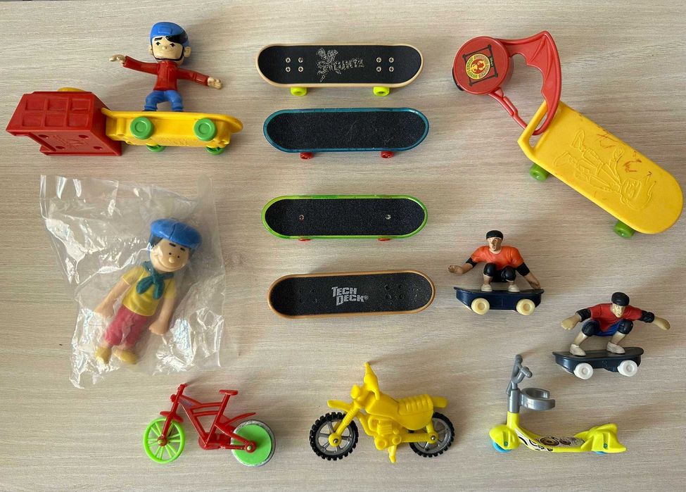 skates tech deck rampas motas trotinetes tony hawk