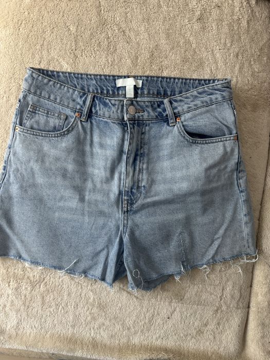 Krotkie spodenki jeansowe H&M rozm 42