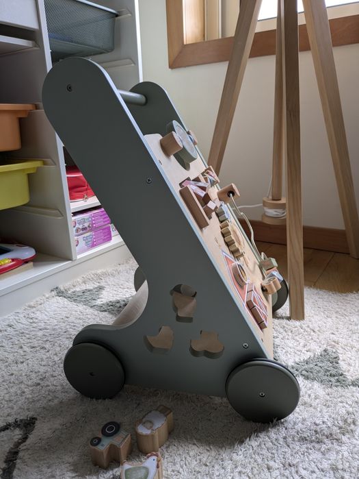 Andador Little Dutch Carrinho de Atividades Little Farm