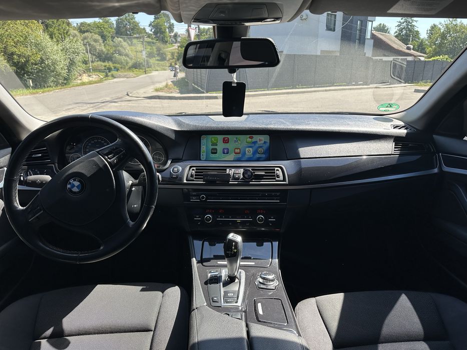 BMW 5 Series F11 2013 рік