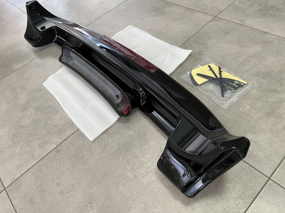 Спойлер Lexus LX 470 / Toyota Land Cruiser 100 105 Тойота Лэнд Крузер