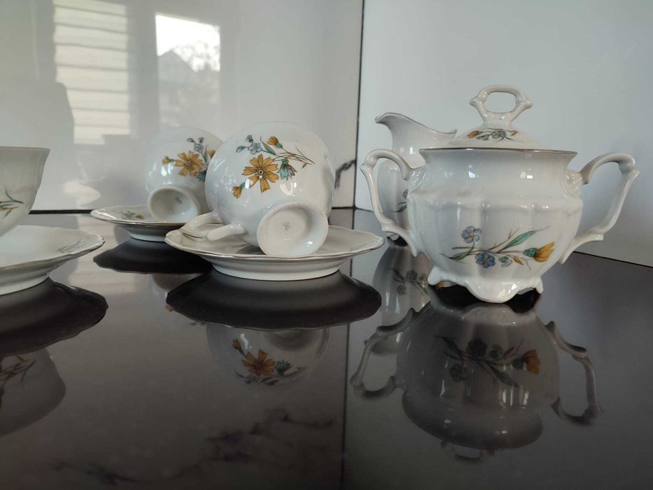 Zestaw kawowy, porcelana Wałbrzych