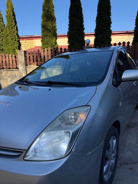 Оренда Toyota Prius