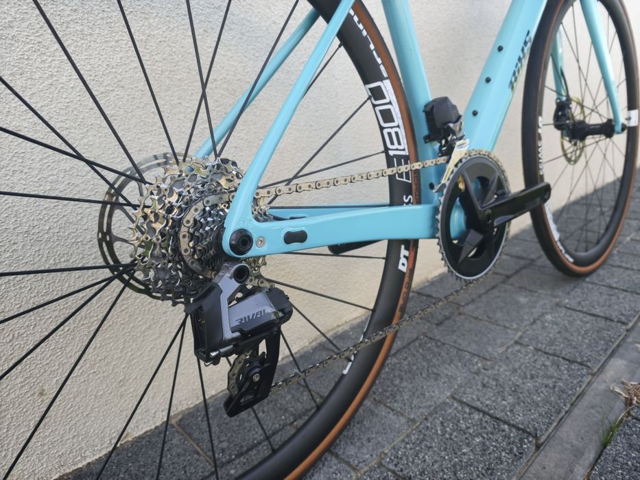 Rower szosowy BIXS Gran Turismo 2 SRAM RIVAL AXS 2x12 szosa small S Ska dla dziewczyny