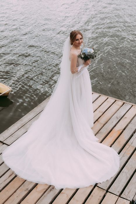 Весільна сукня дезайнерська