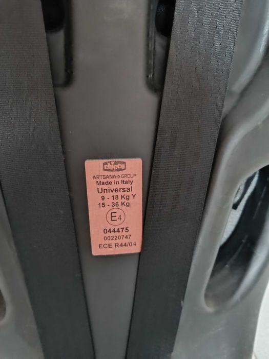 Cadeira Auto CHICCO Gro-Up (Grupo 1/2/3)
