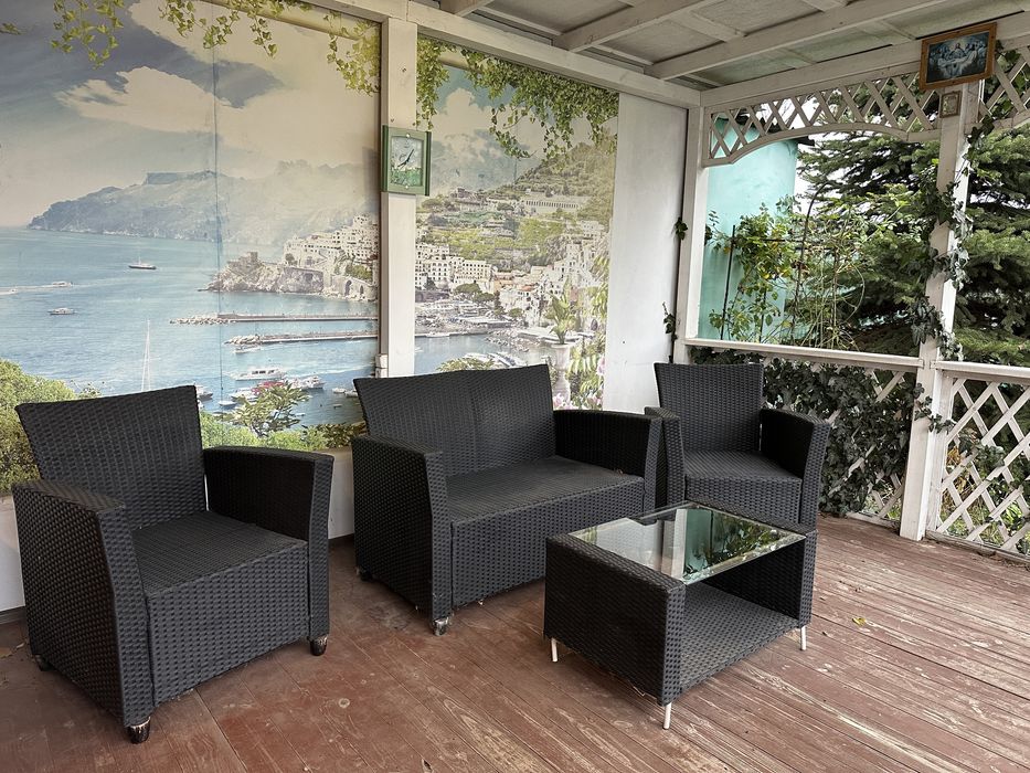 Продаж будинку на Стратосверній