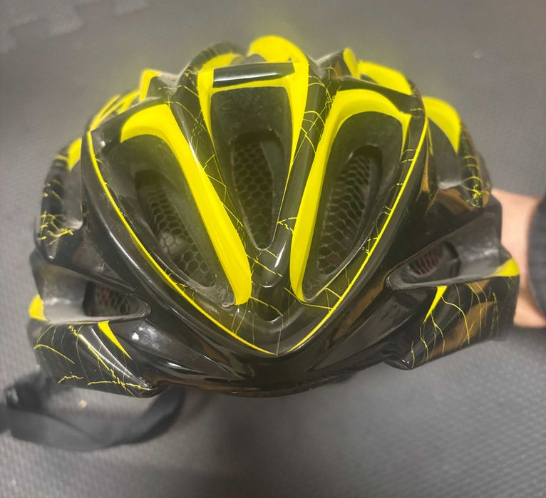 Велосипедний шолом TRINX TT07 L 58-61 см Black-Yellow