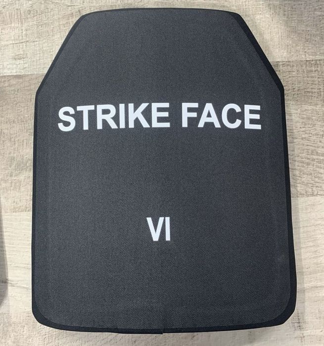 Бронежилет з керамічними плитами 6 клас захисту ДСТУ + підсумки під АК