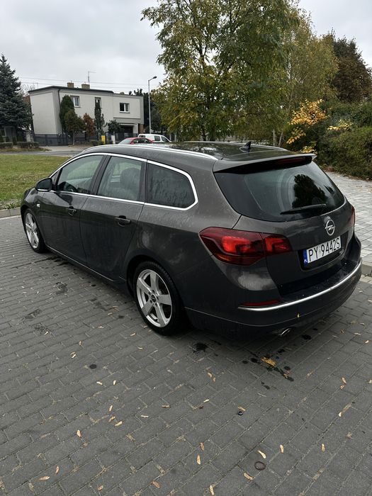Opel Astra Sport
