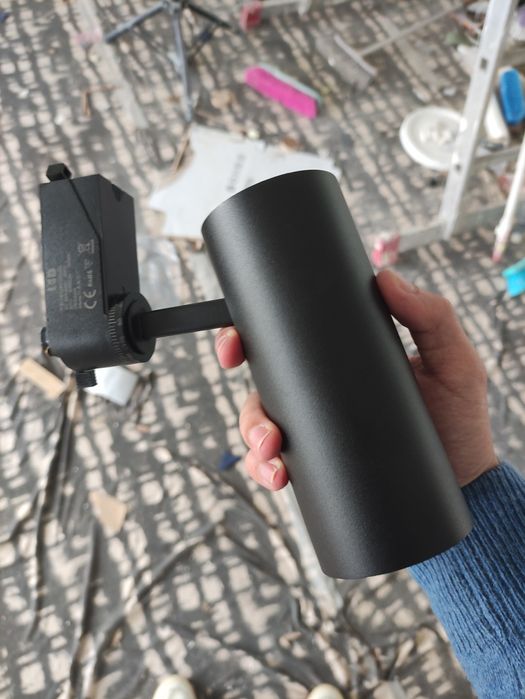 Vendo 9 projectores novos 20W 3K