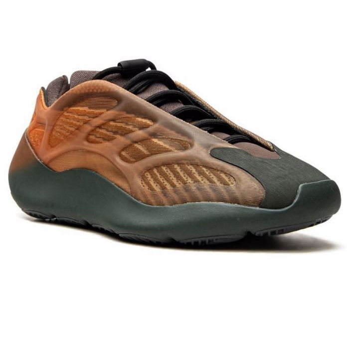 Adidas Yeezy 700 V3 copper fade