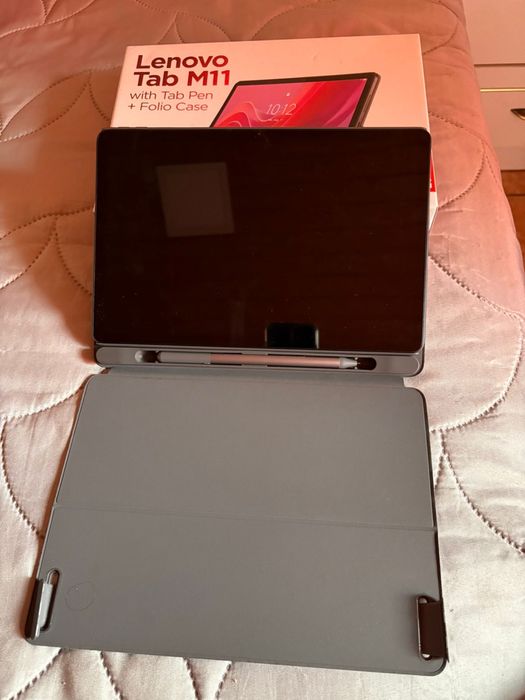 Tabelt lenovo m11