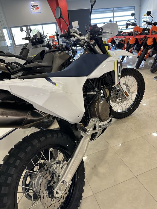 Husqvarna 701 Enduro de 2026 ultima unidade em stock
