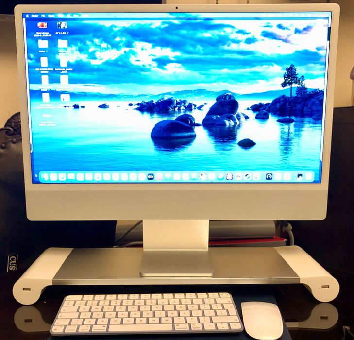 Apple iMac 24 cale,M1, 2021 r, 16GB RAM, SSD 256GB, srebrny