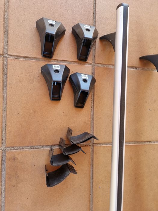 Barras de tejadilho marca Cruz para peugeot 308