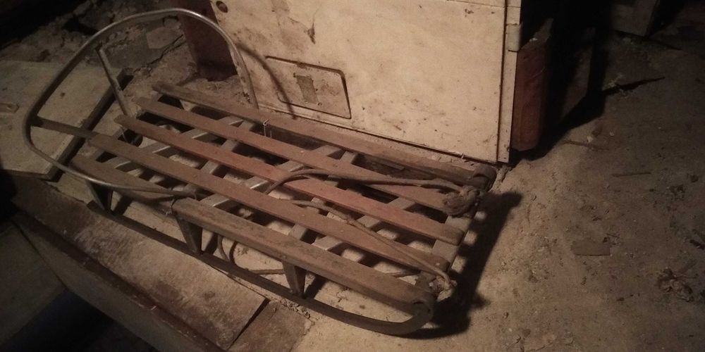 Санки детские и для взрослых