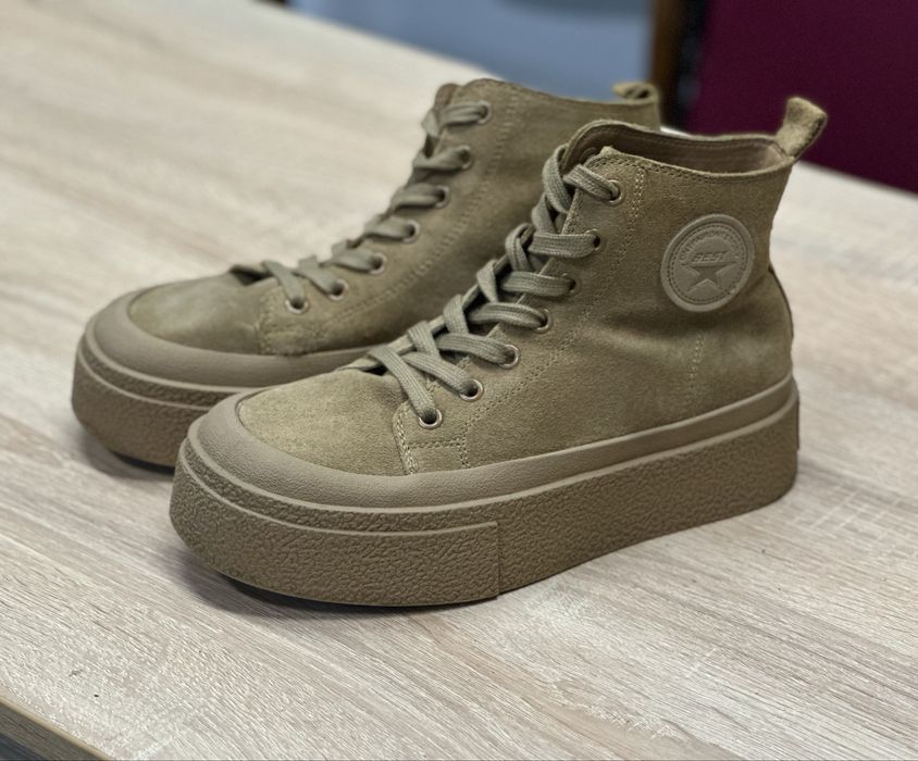 Кеди замшеві Sharman, 38 розмір (24 см стелька)