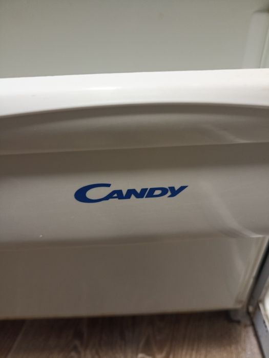 Продам холодильник Candy