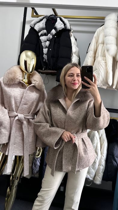 Пальто кашемір з хутром песець , пончо з хутром