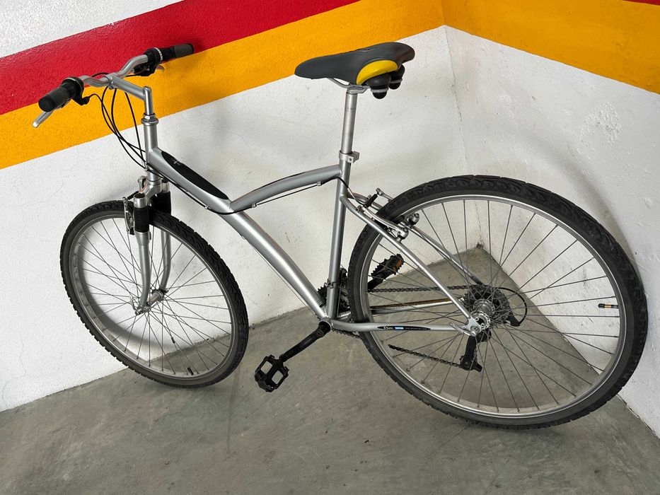 Bicicleta Btwin 5 - tamanho M / L
