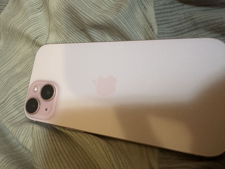 Айфон 15 Pink ( 97% акб)