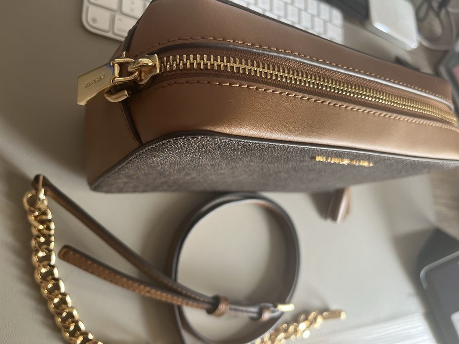 Michael Kors Original Crossbody – Como Nova (Usada 1 vez)