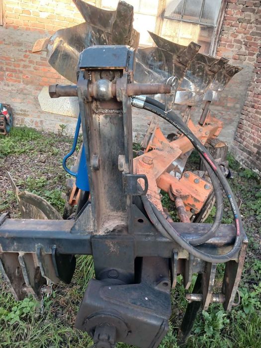 Плуг ОПТІКОН МАСТЕР 3+1, обертовий, з ПЕРЕДПЛУЖНИКАМИ, 2018 р.в.