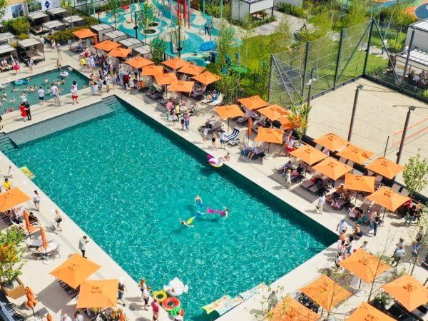 Подобово нова квартира у "Файна Таун". Салютна, Нивки, Щербаківського