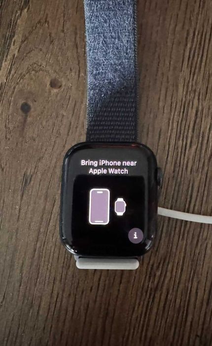 Apple Watch 2022 | Series 8 Aluminium GPS + Cellular 45mm