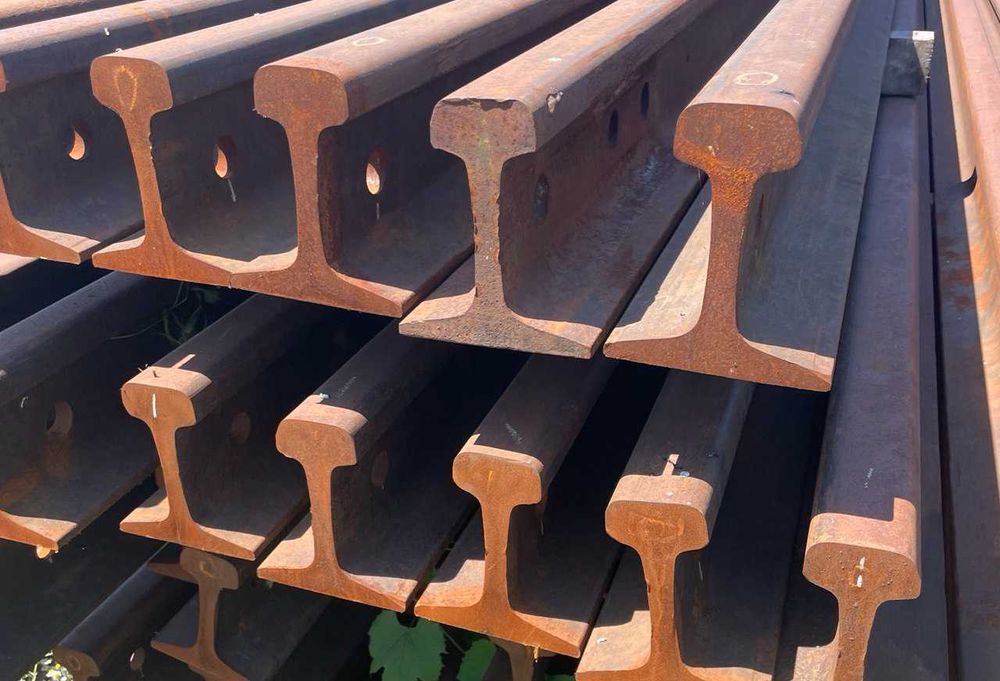 Рельс Р-65. Рельс Р43. Р50. Р65. Кріплення до них. Накладки Підкладки.