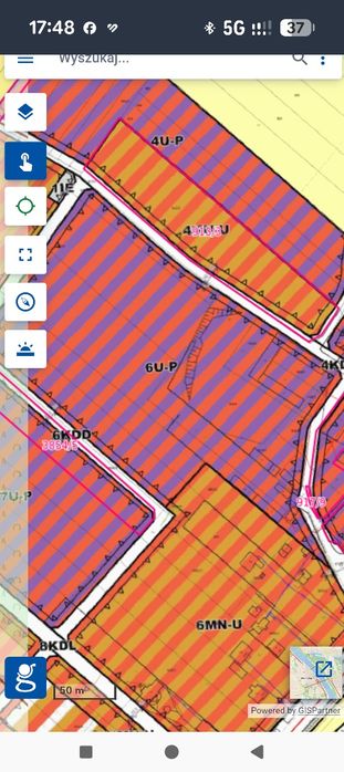 Garaże, hala. Utwardzony plac 1100 m2
