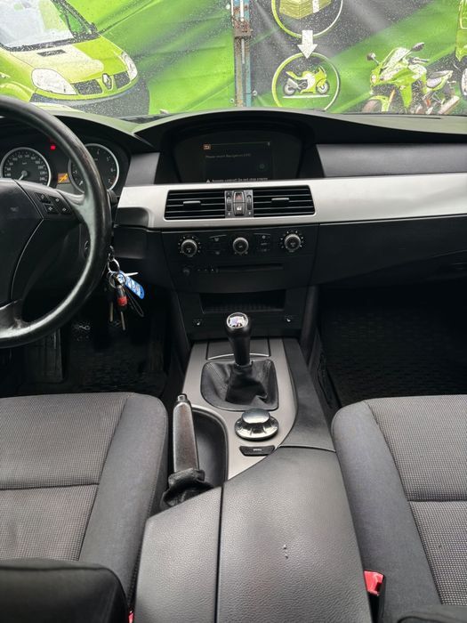 BMW 5 E60 520i 170 KM