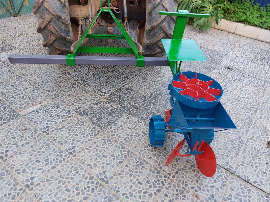 plantador batatas p/motoenxa m.cultivador moto4/trator