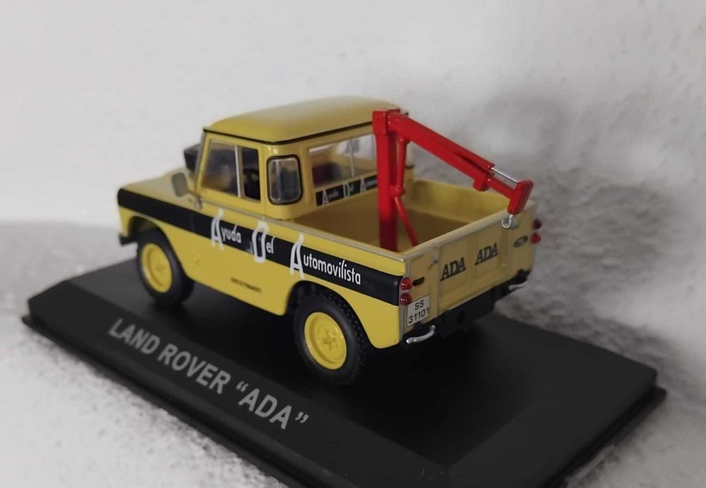 Land Rover ADA.  25€/cada.   Vendo miniaturas da minha coleção 1/43.