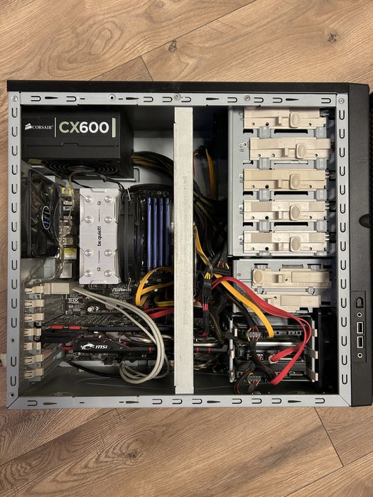 Sprzedam komputer stacjonarny