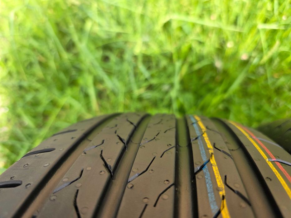 Opony letnie klasy premium CONTINENTAL 215/60/18 NOWE DEMO 2025 r.