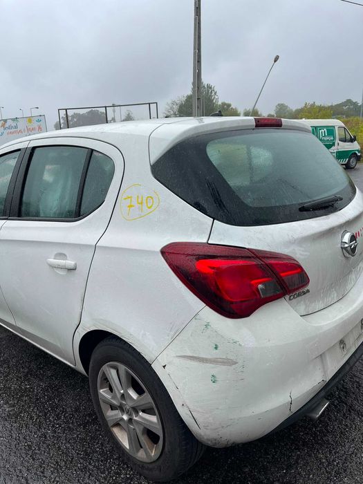 Opel Corsa E para peças