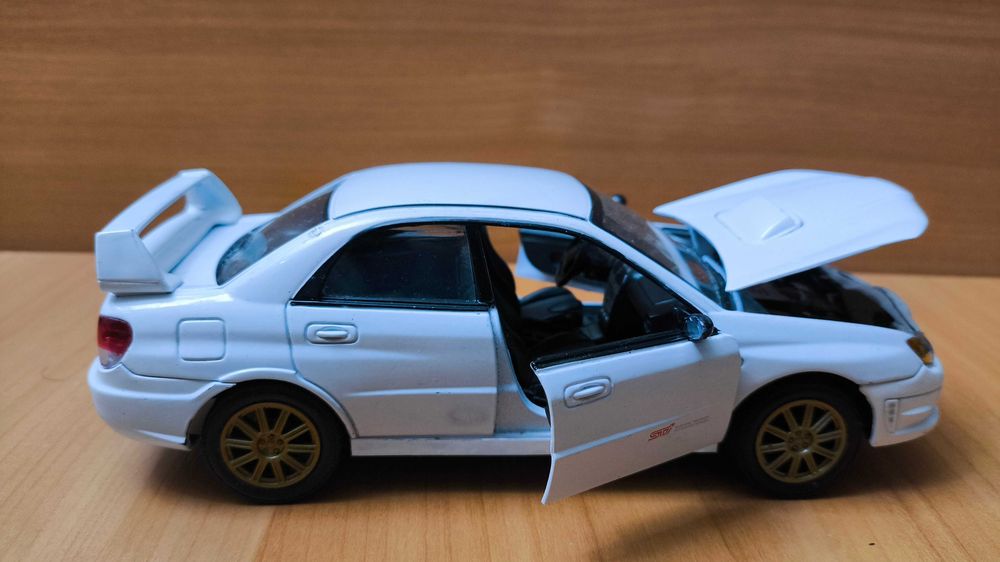 Колекційна модель Subaru Impreza WRX STI 1.24 Motormax