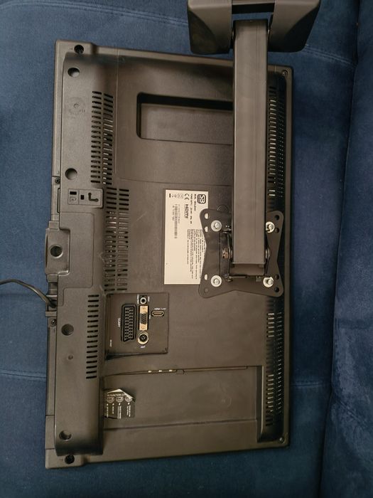 Телевізор, монітор 24" з кріпленням