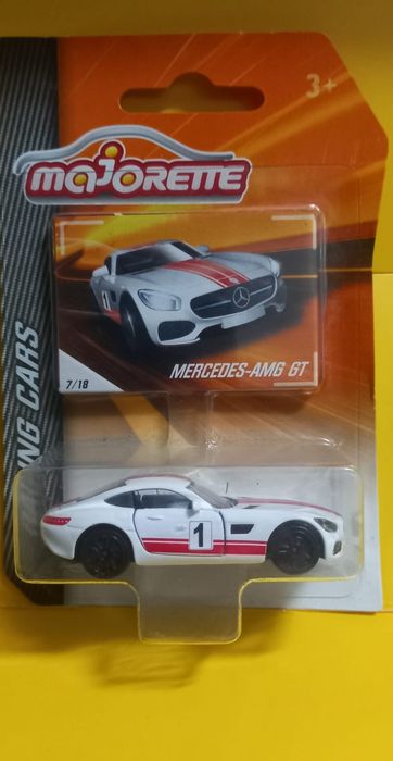 Mercedes-amg GT majorette