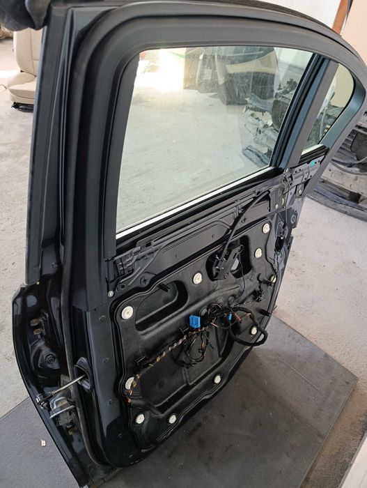 BMW F01 drzwi tylne prawe A90