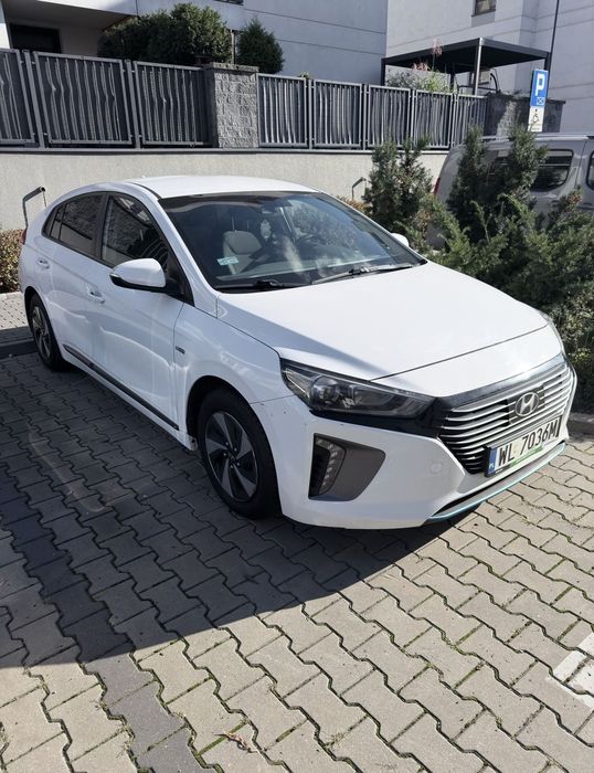 Hyundai IONIQ Hyundai ioniq hybryda gaz 1.6 uszkodzony